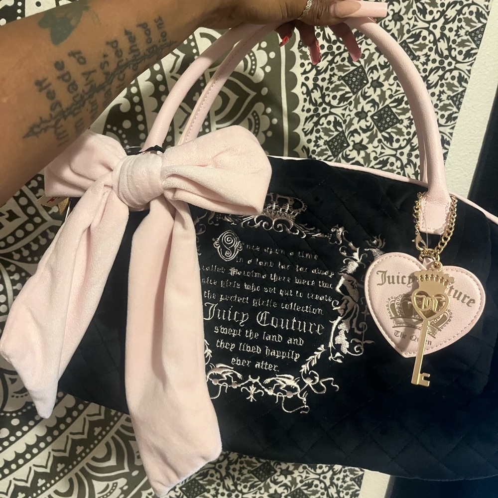Once upon a juicy purse